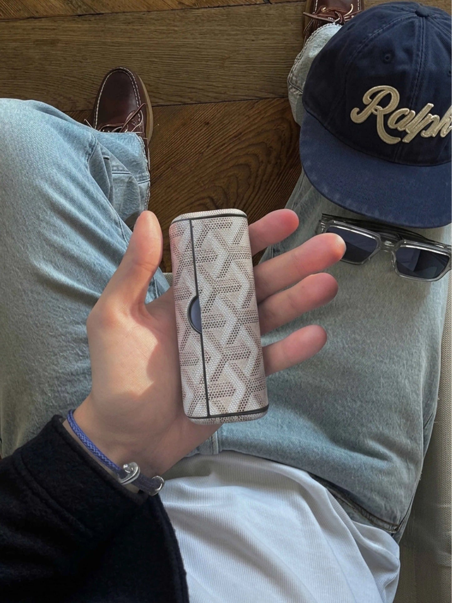 Бежов